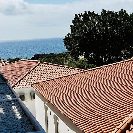 Апартаменты Spacious Flat Near The Sea